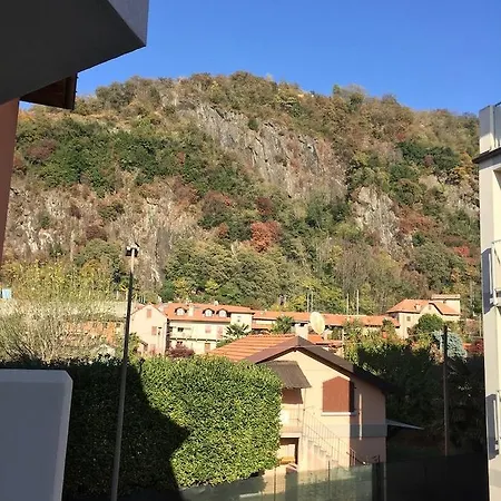 Διαμέρισμα Riva Gabella 1 *